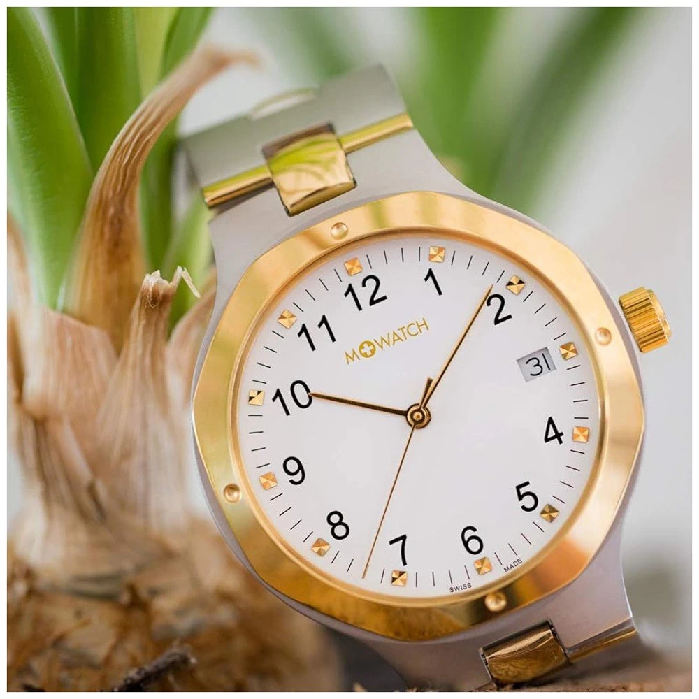 M-Watch By Mondaine Red WRT.47210.SU Metal Classic Watch 4 M-Watch By Mondaine Red WRT.47210.SU Metal Classic Watch - Image 4