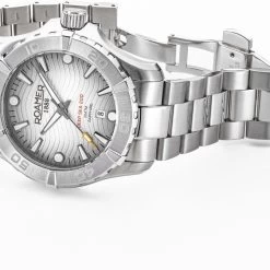Roamer Deapsea 860833-41-15-70 Deep Sea 200 Watch -Professional Watch Store roamer 860833 41 15 70 deep sea 200 15497018